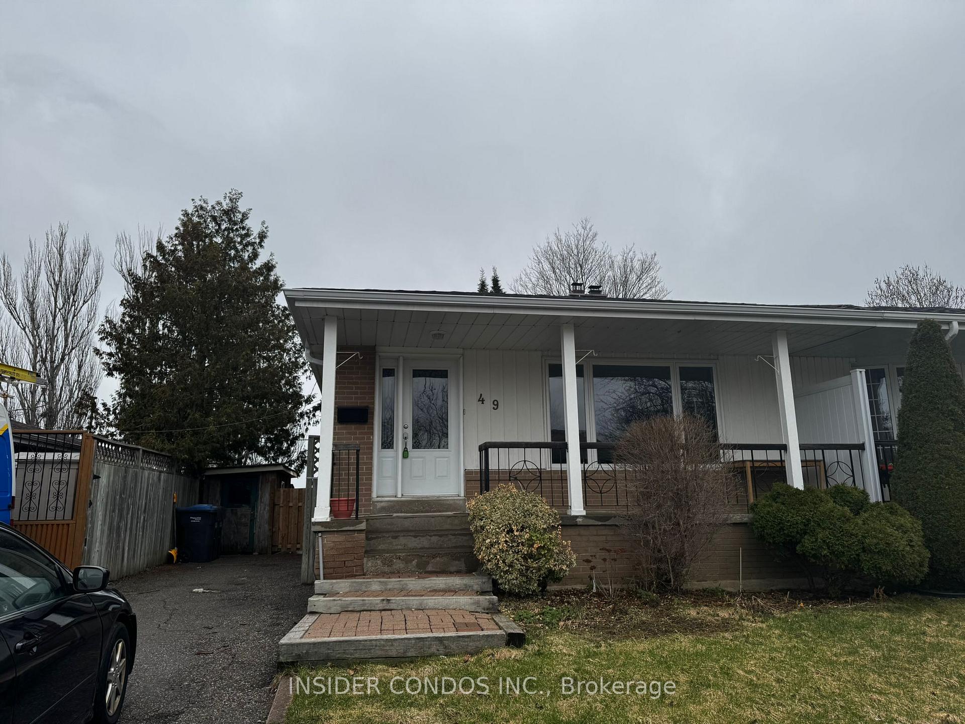 49 Doncaster Drive Upper, Brampton, ON L6T 1S8