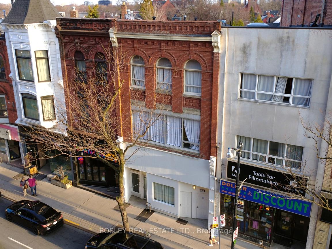 2963 Dundas Street W, Toronto W02, ON M6P 1Z2 — Toronto W02, Ontario