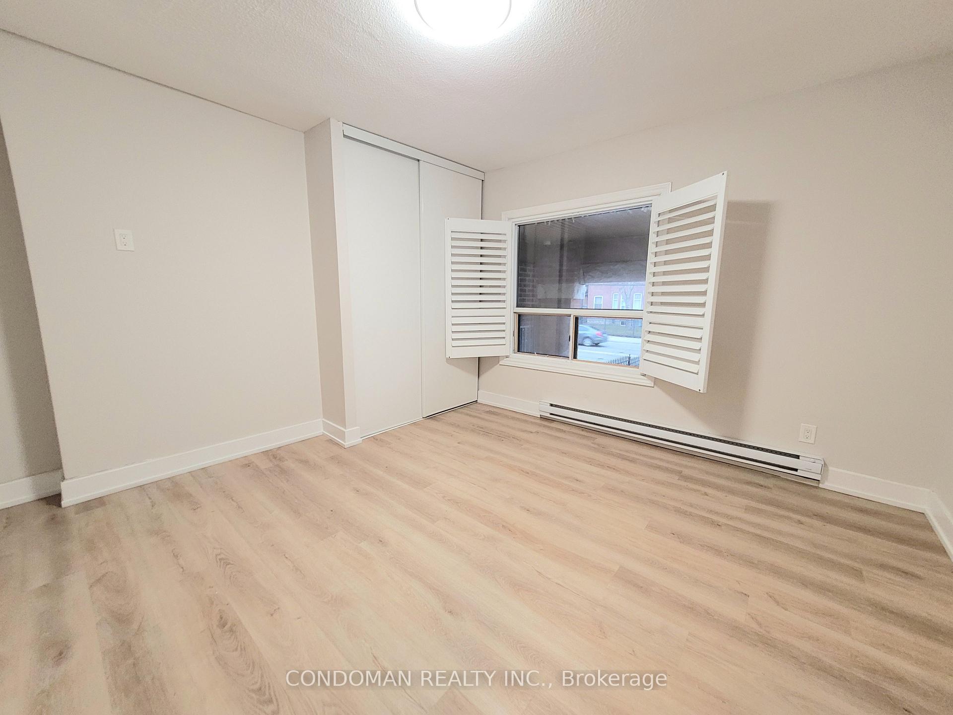 1371 King Street W 101, Toronto W01, ON M6K 1H4