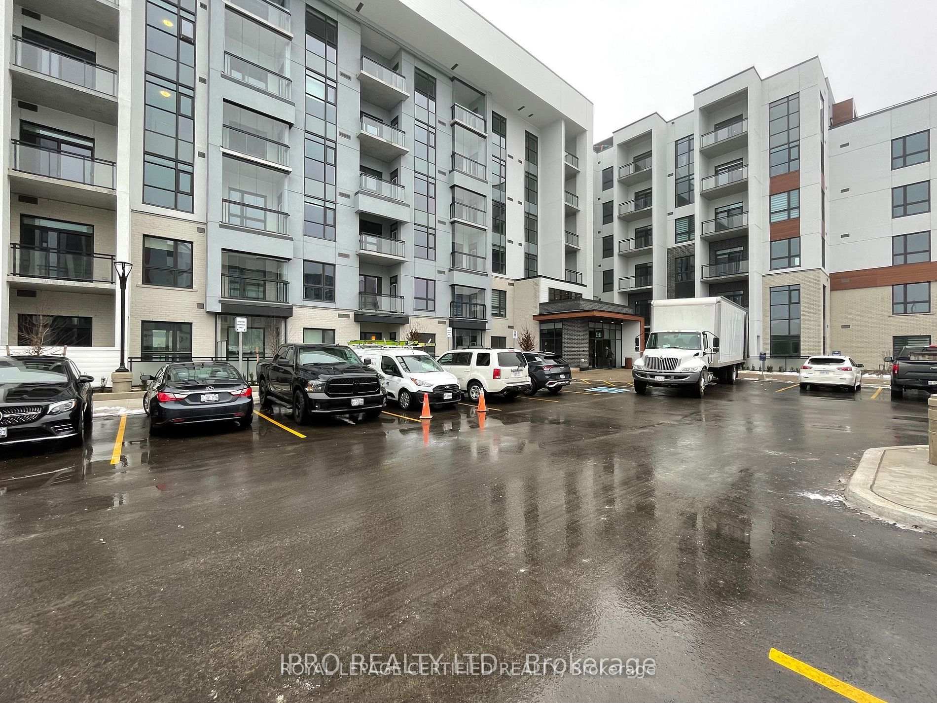470 Gordon Krantz Avenue 308, Milton, ON L9E 1Z3