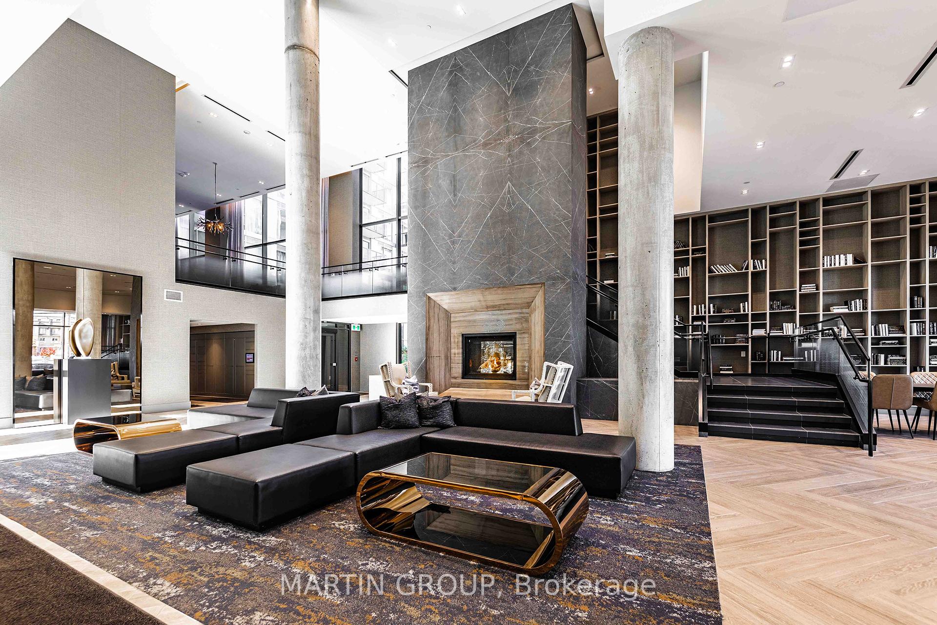 2450 OLD BRONTE Road 452, Oakville, ON L6M 5P6