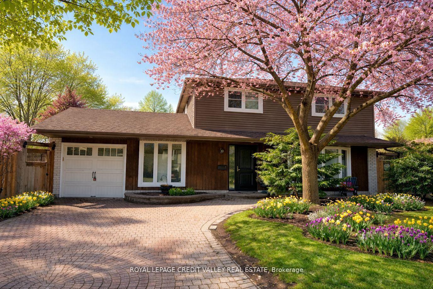 36 Lockton Crescent, Brampton, ON L6W 1C3