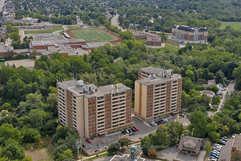 62 Park Avenue 102, Halton Hills, ON L7G 4Z1