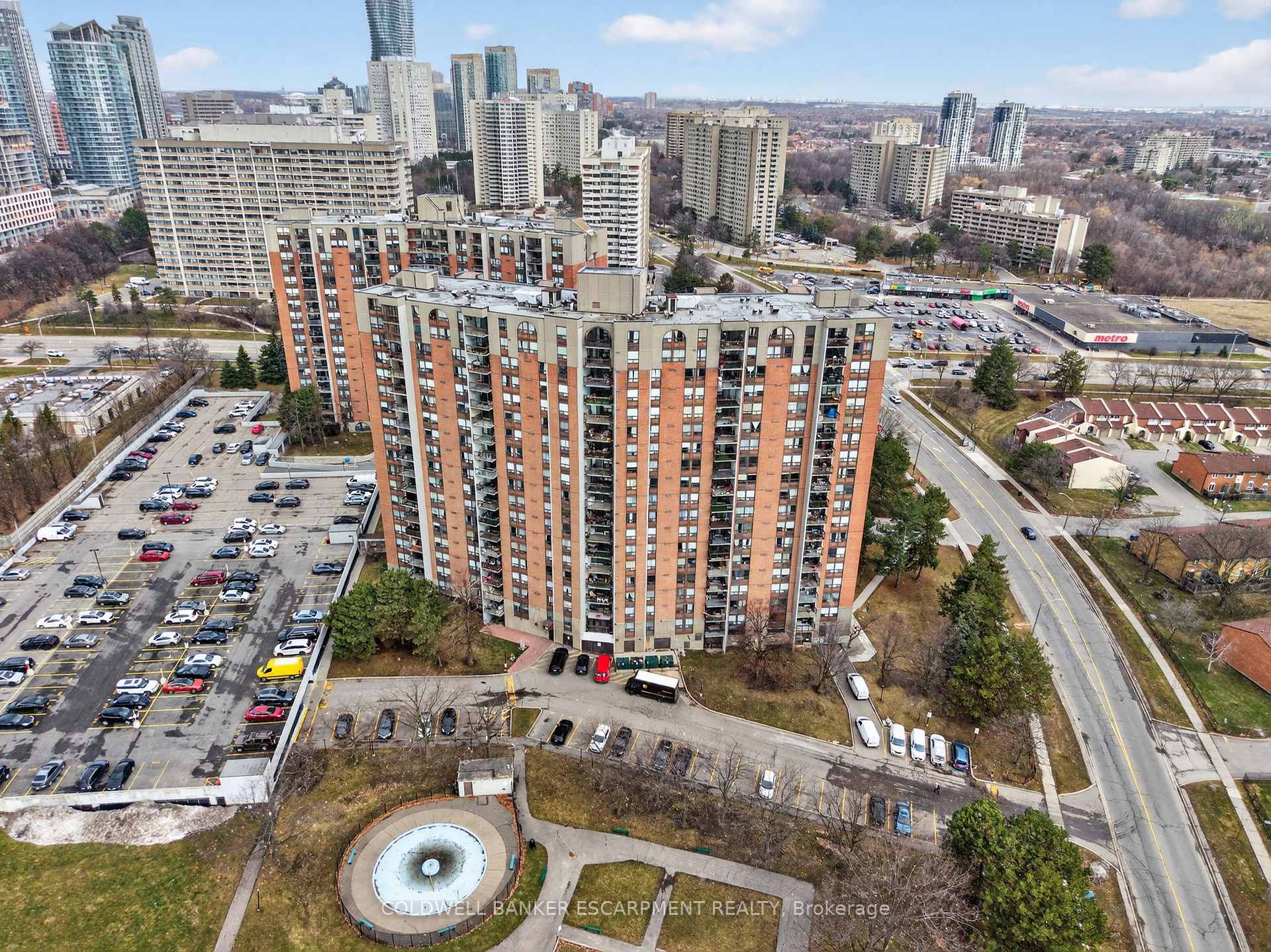 50 Mississauga Valley Boulevard 1314, Mississauga, ON L5A 3S2