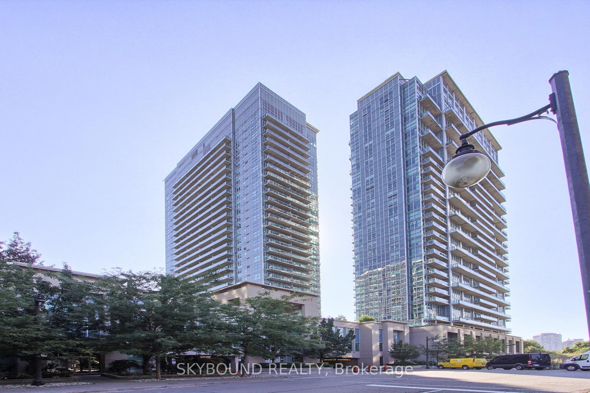 165 Legion Road N 2723, Toronto W06, ON M8Y 0B3