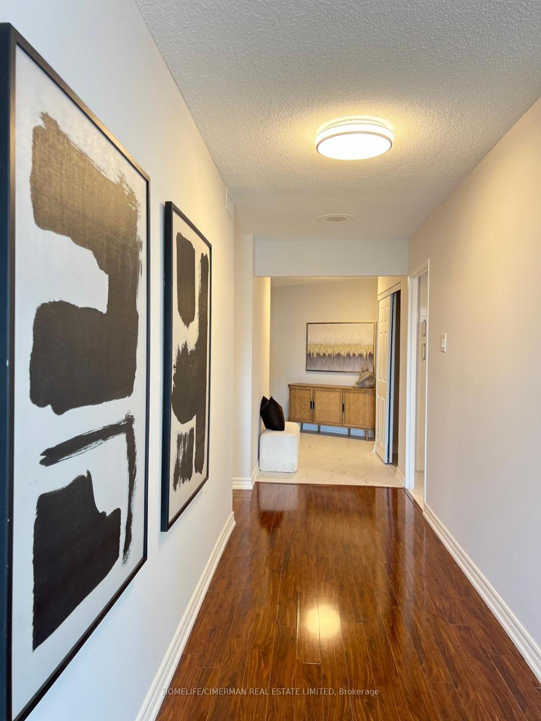 2010 Islington Avenue 601, Toronto W09 — photo 2 of 5