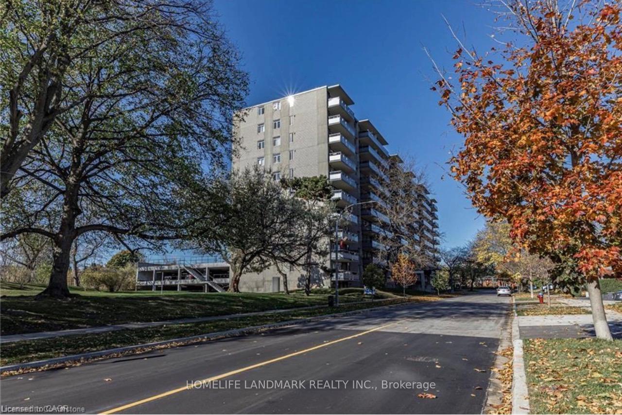 770 Hager Avenue 401, Burlington, ON L7S 1X1