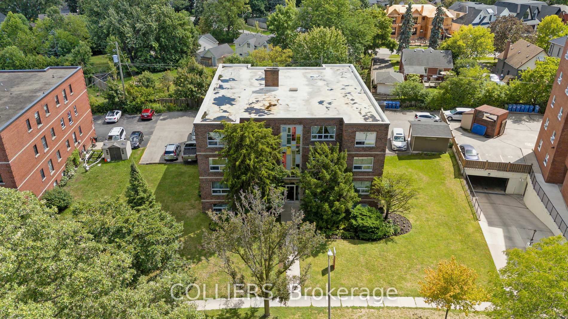 56 South Forster Park Drive, Oakville, ON L6K 1Y7