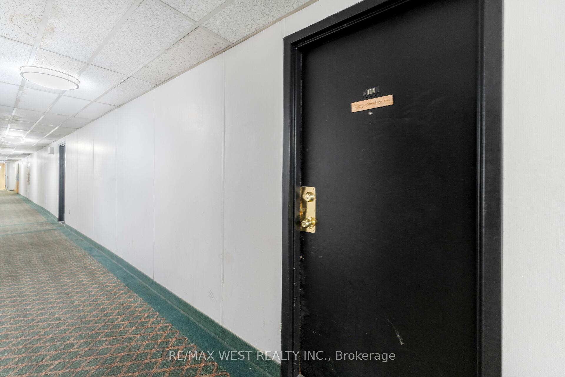 340 Dixon Road 114, Toronto W09 — photo 3 of 5