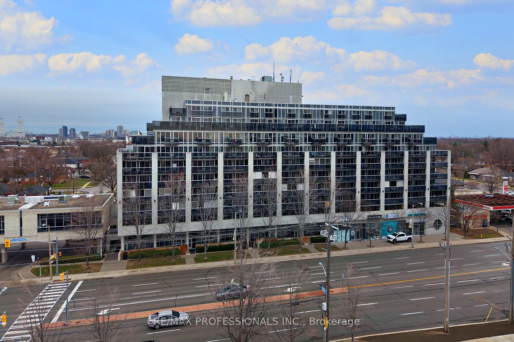 1040 The Queensway N/A 704, Toronto W08, ON M8Z 0A7