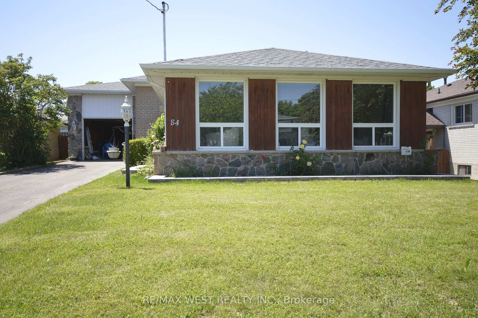 84 Kearney Drive, Toronto W10, ON M9W 5J8 — Toronto W10, Ontario