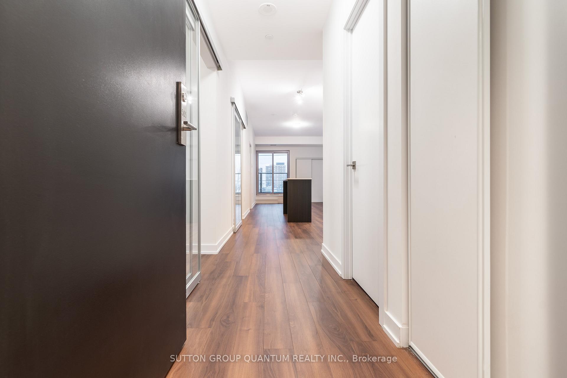 2433 Dufferin Street 505, Toronto W04 — photo 2 of 5