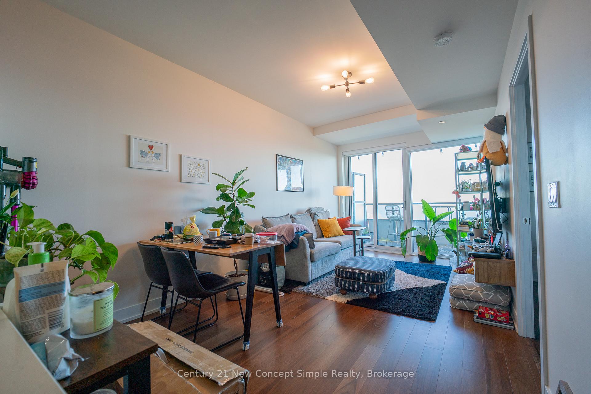 20 Shore Breeze Drive 1209, Toronto W06 — photo 2 of 5