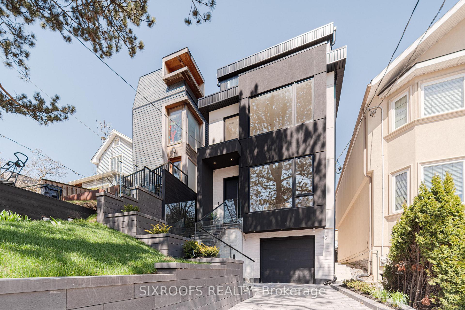 40 Morningside Avenue, Toronto W01, ON M6S 1C4