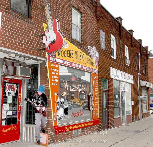 465 W Rogers Road W, Toronto W03, ON M6M 1A8