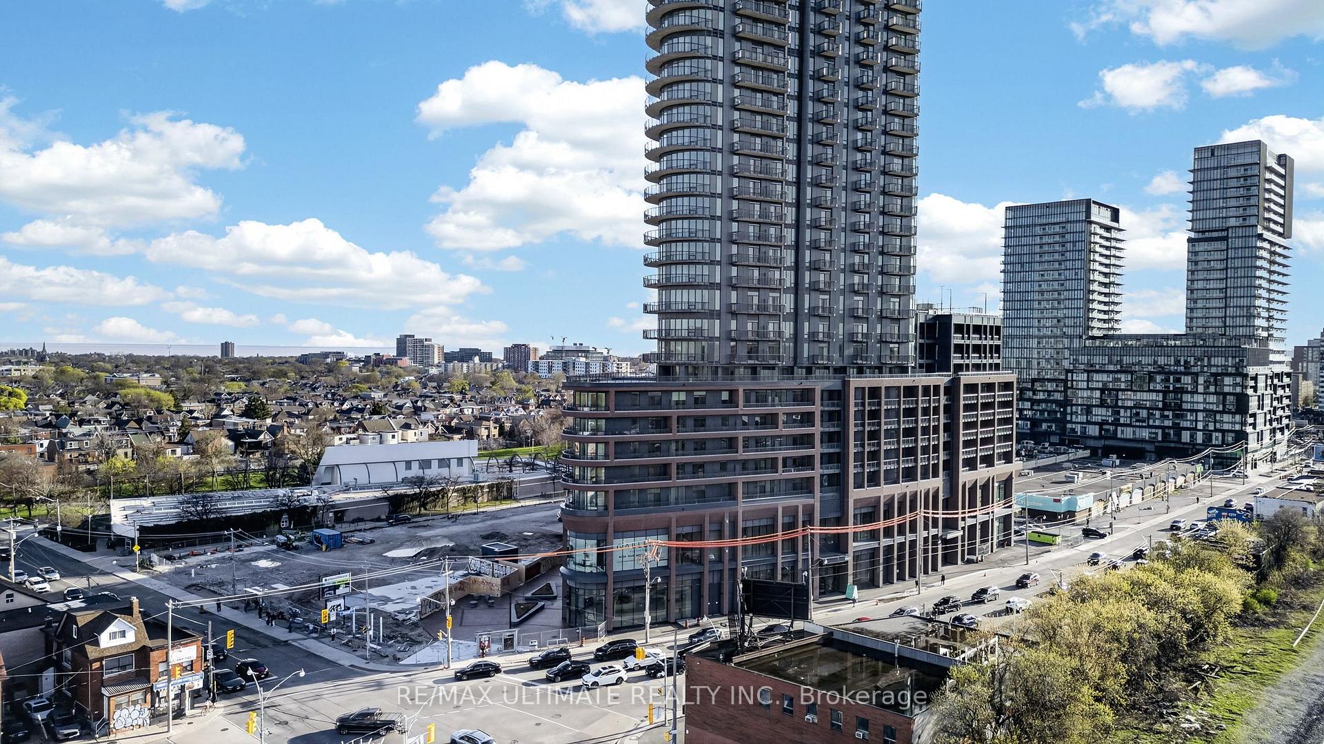 1185 Dupont Street 901, Toronto W02 — photo 2 of 5
