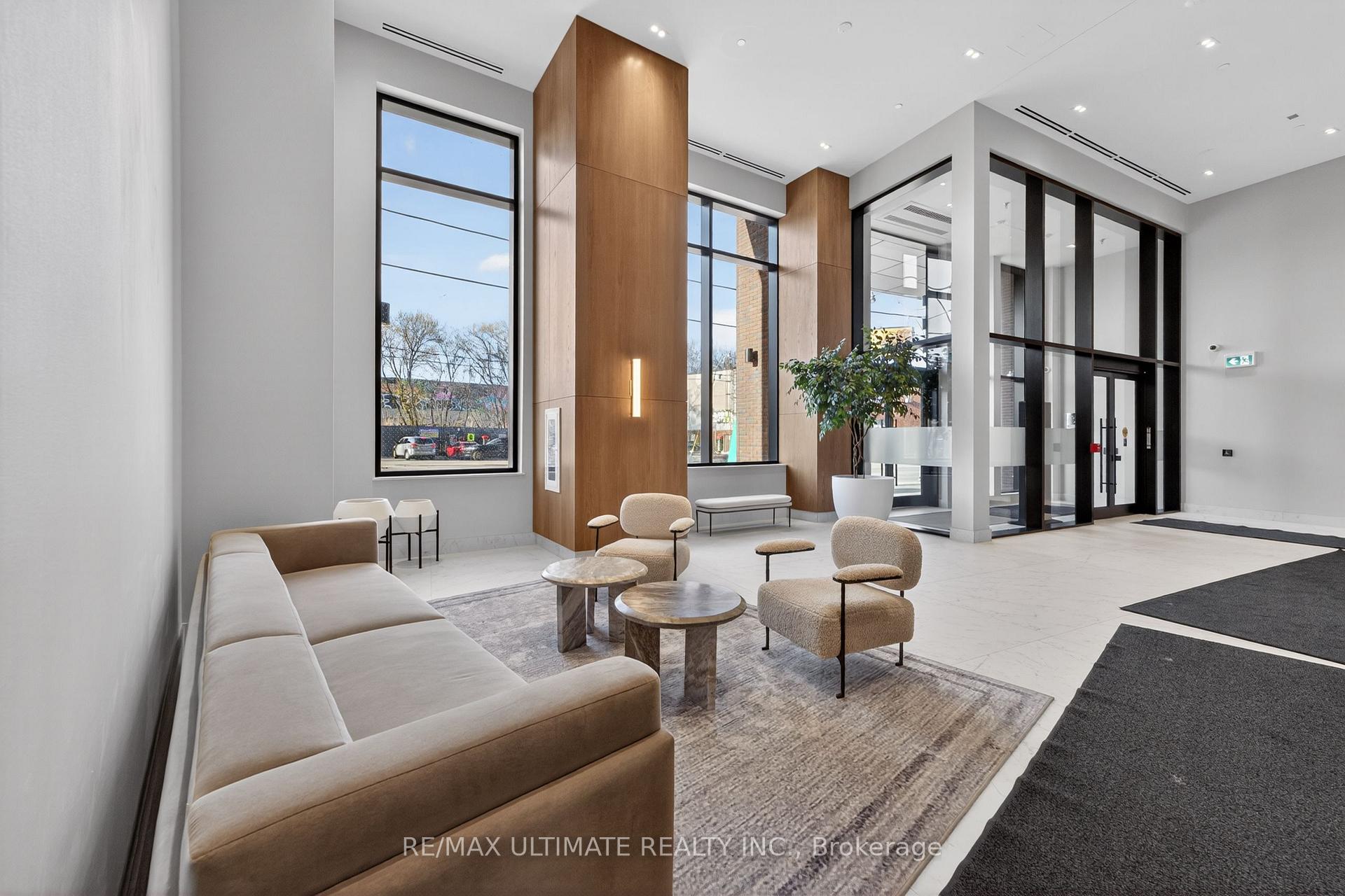 1185 Dupont Street 901, Toronto W02 — photo 5 of 5