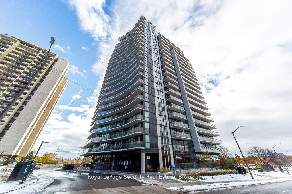 1461 Lawrence Avenue W 2009, Toronto W04, ON M6L 0A6