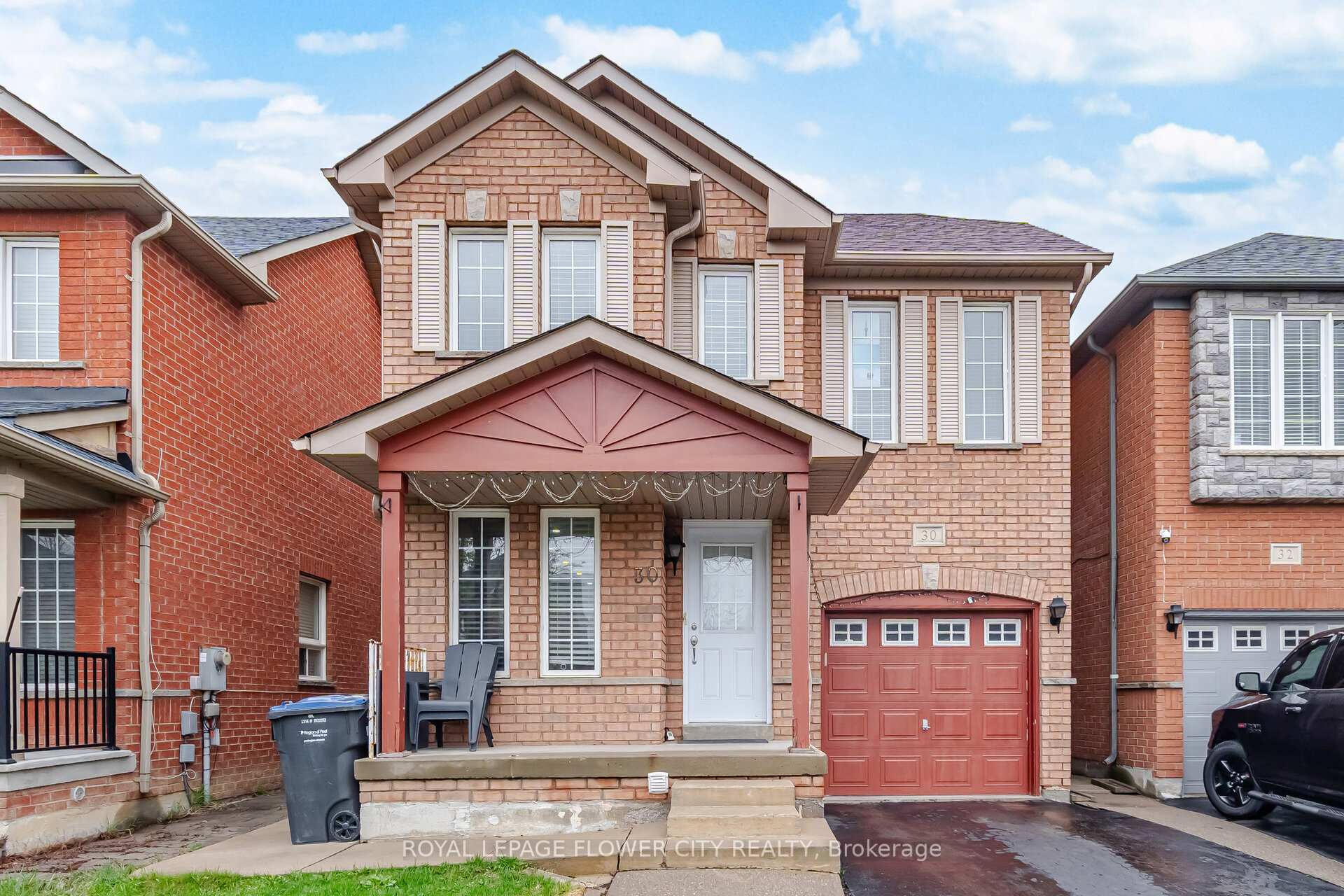 30 Ridgefield Court, Brampton, ON L6P 1B4