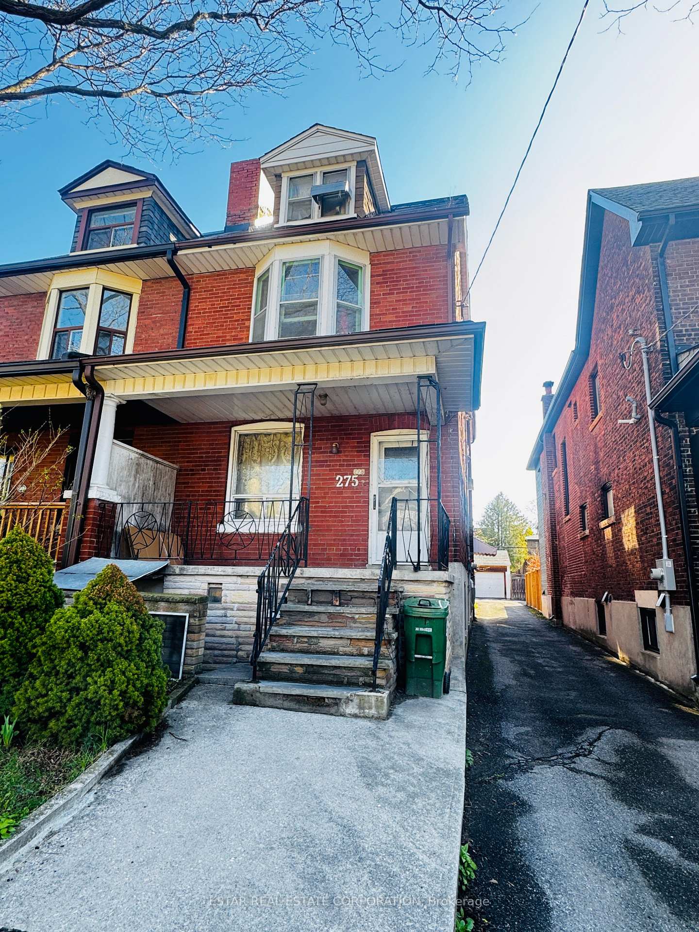 275 Salem Avenue, Toronto W02, ON M6H 3C8