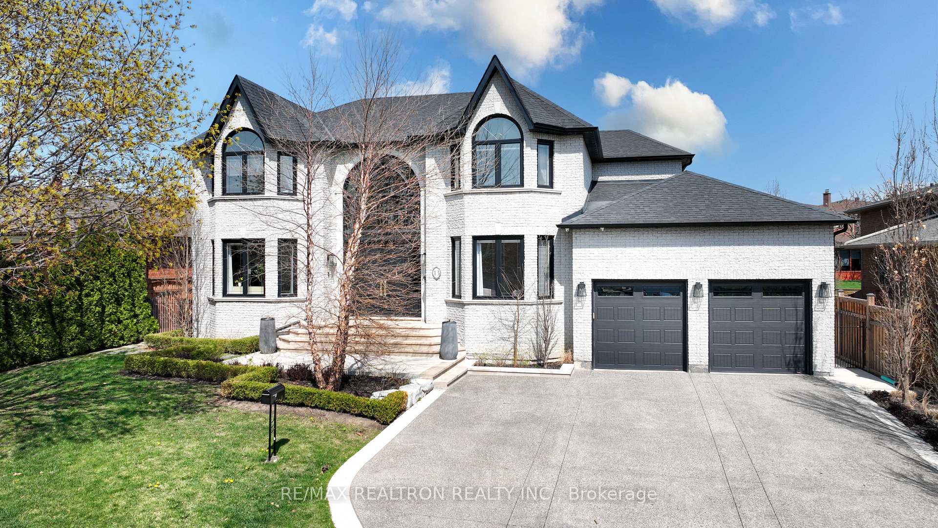 13 Bourdon Avenue, Toronto W04, ON M6L 2Y7 — Toronto W04, Ontario