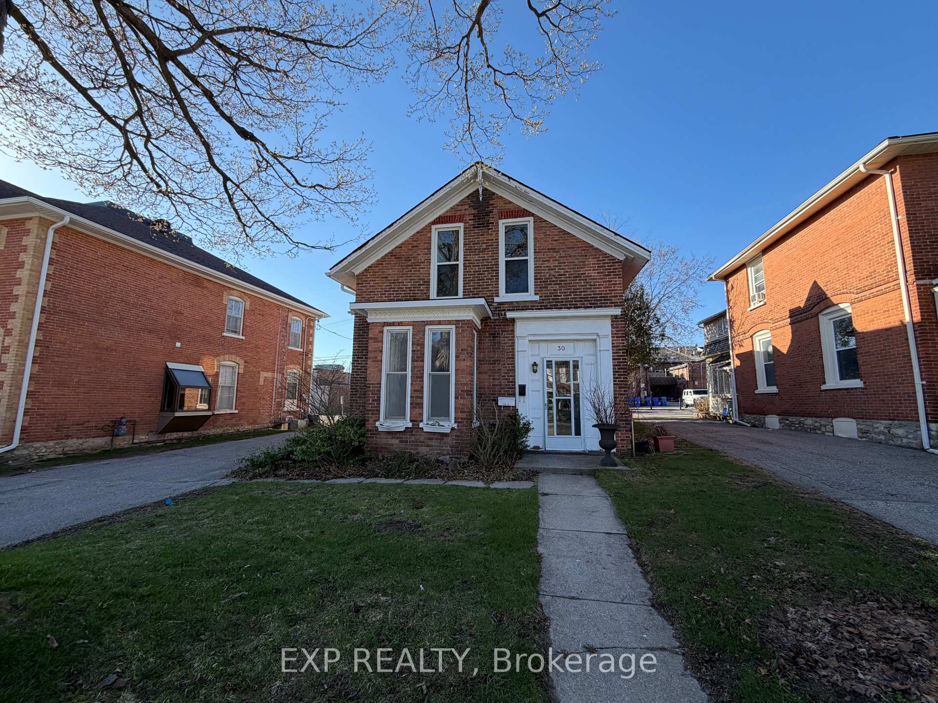 30 First Avenue Main, Orangeville, ON L9W 1H8