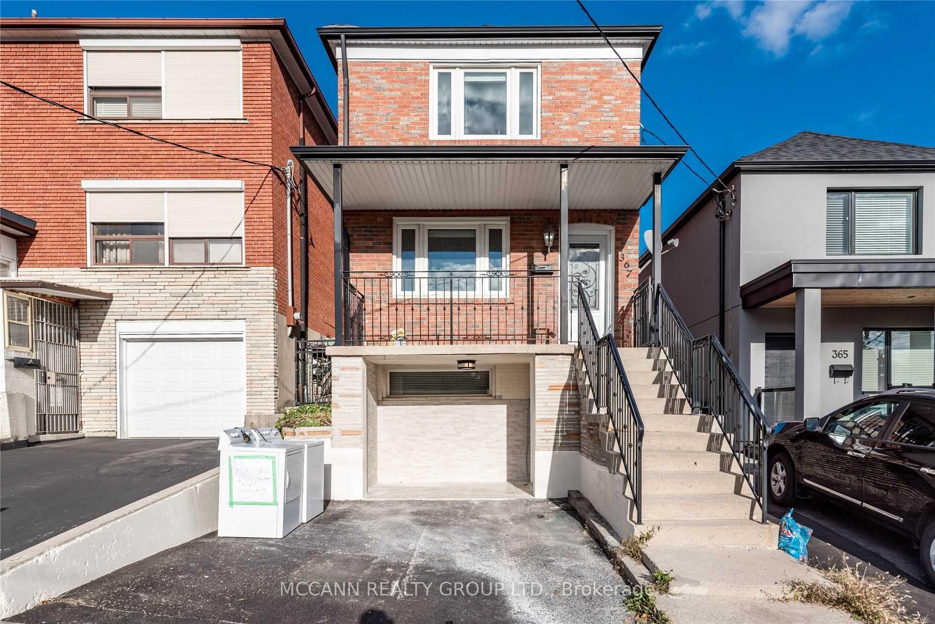 367 Harvie Avenue Main&2, Toronto W03, ON M6E 4L7