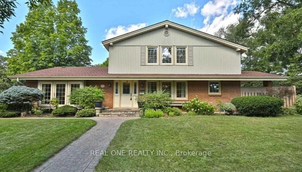236 Ash Tree Way, Oakville, ON L6J 5J2