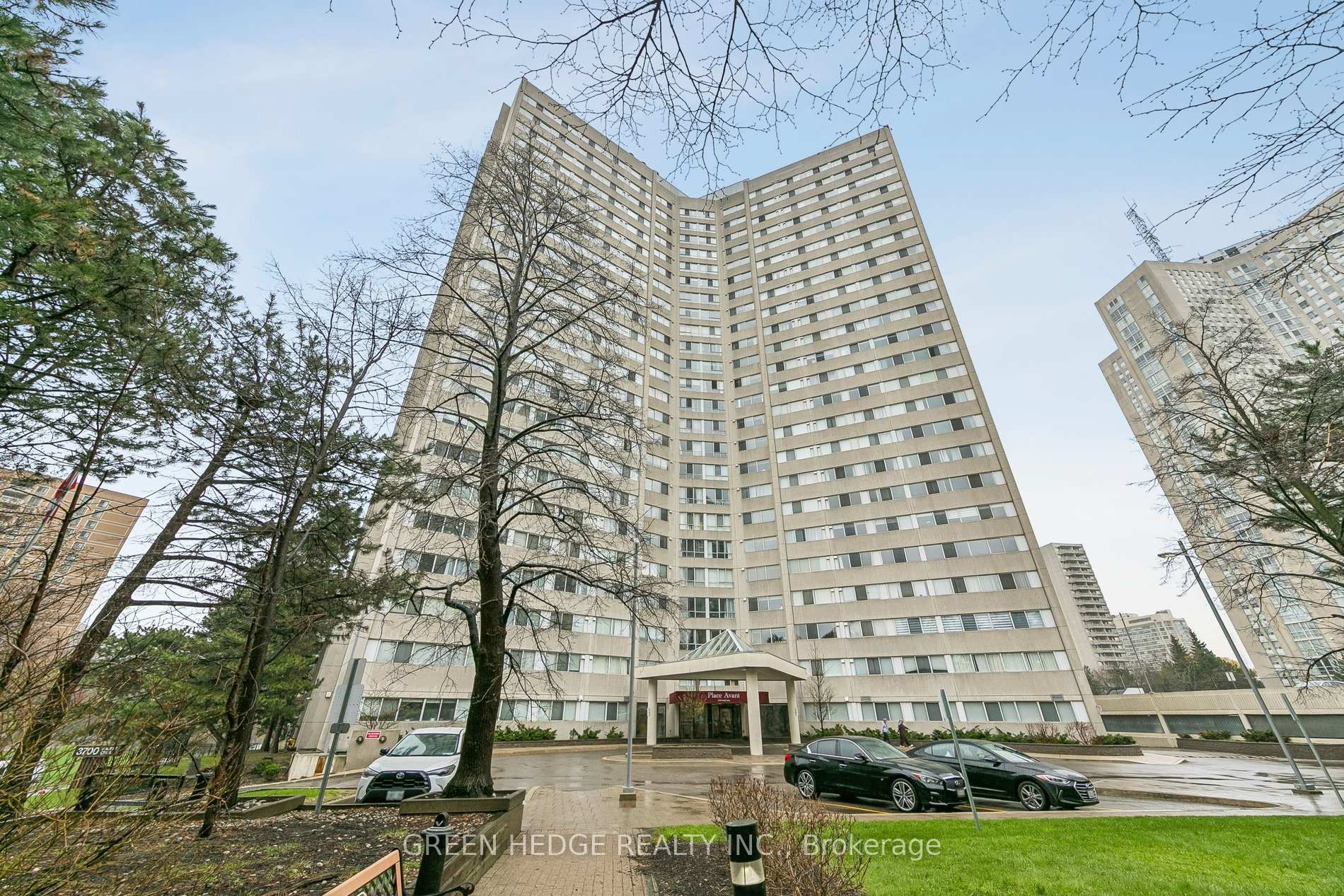 3700 Kaneff Crescent 2102, Mississauga, ON L5A 4B8