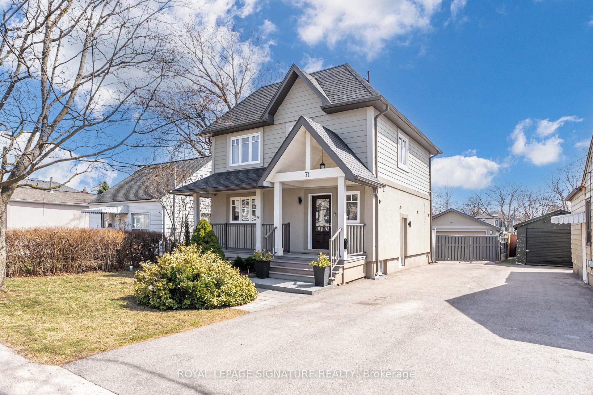 71 Roseland Drive, Toronto W06, ON M8W 1Y4