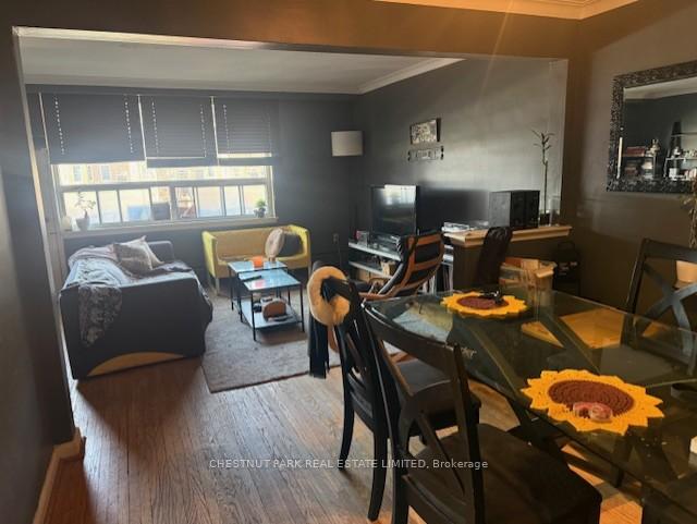 757 Lawrence Avenue W, Toronto W04 — photo 3 of 5