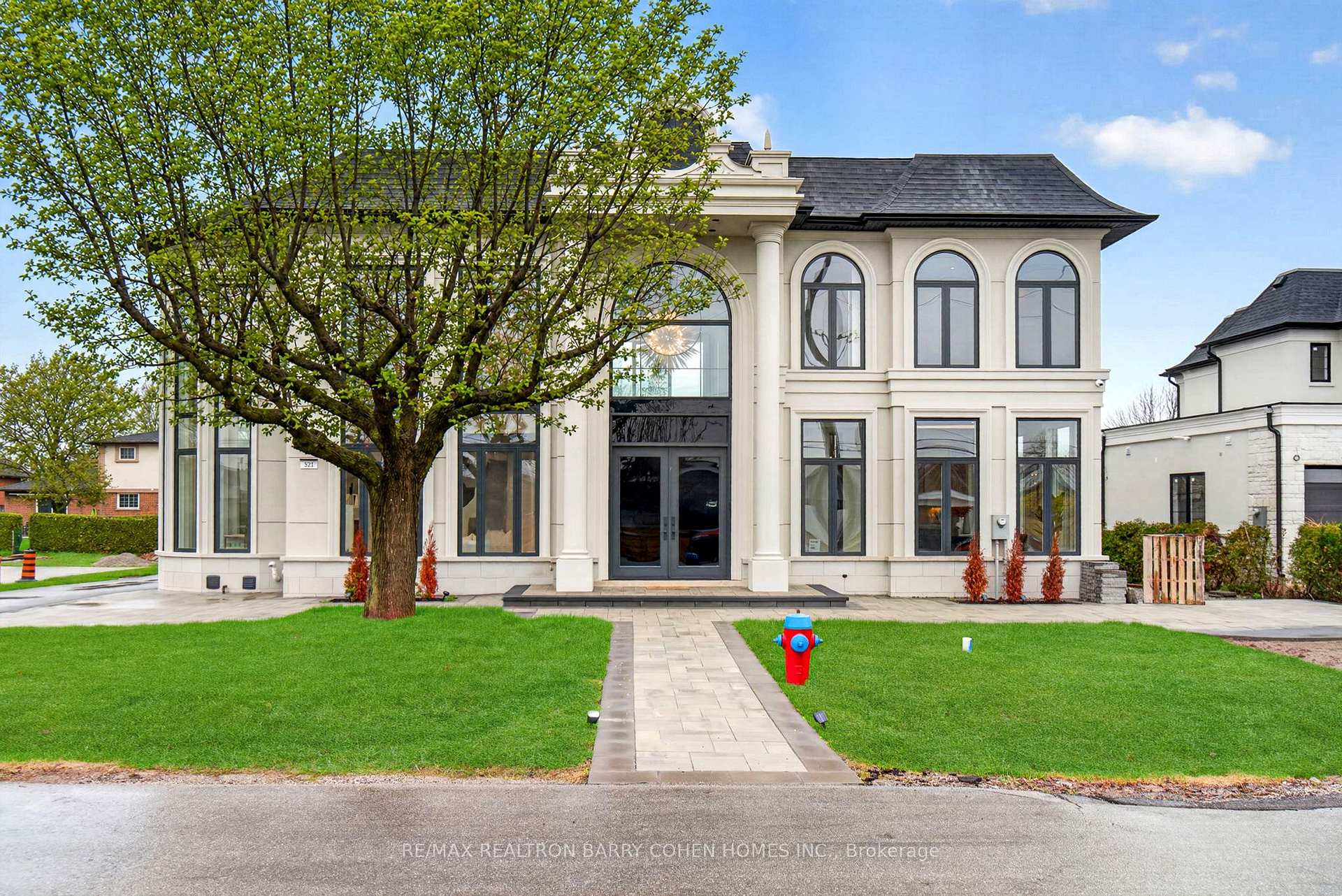 321 Morden Road, Oakville, ON L6K 2S6