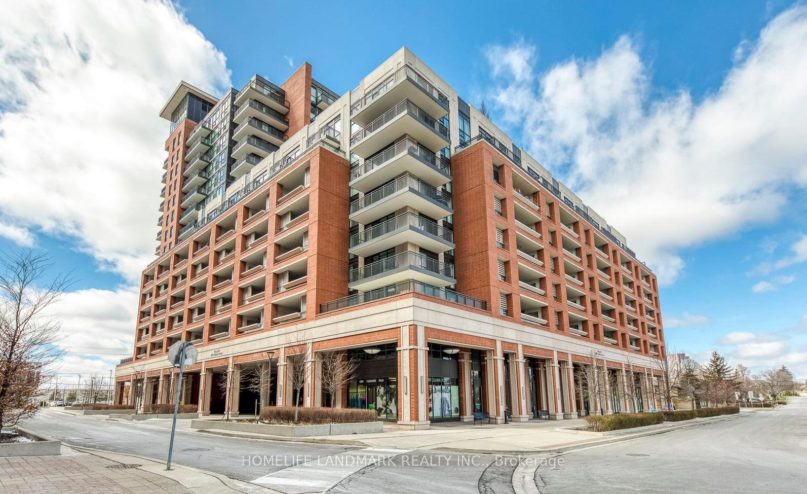 3091 Dufferin Street 208, Toronto W04, ON M6A 0C4