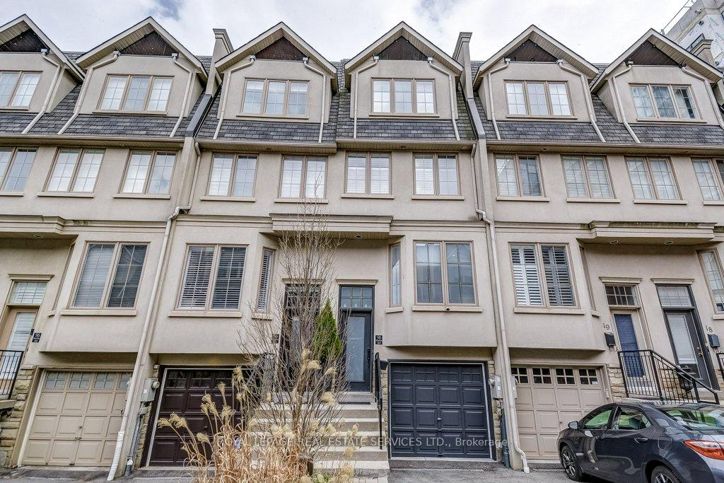 96 Nelson Street 20, Oakville, ON L6L 3H8