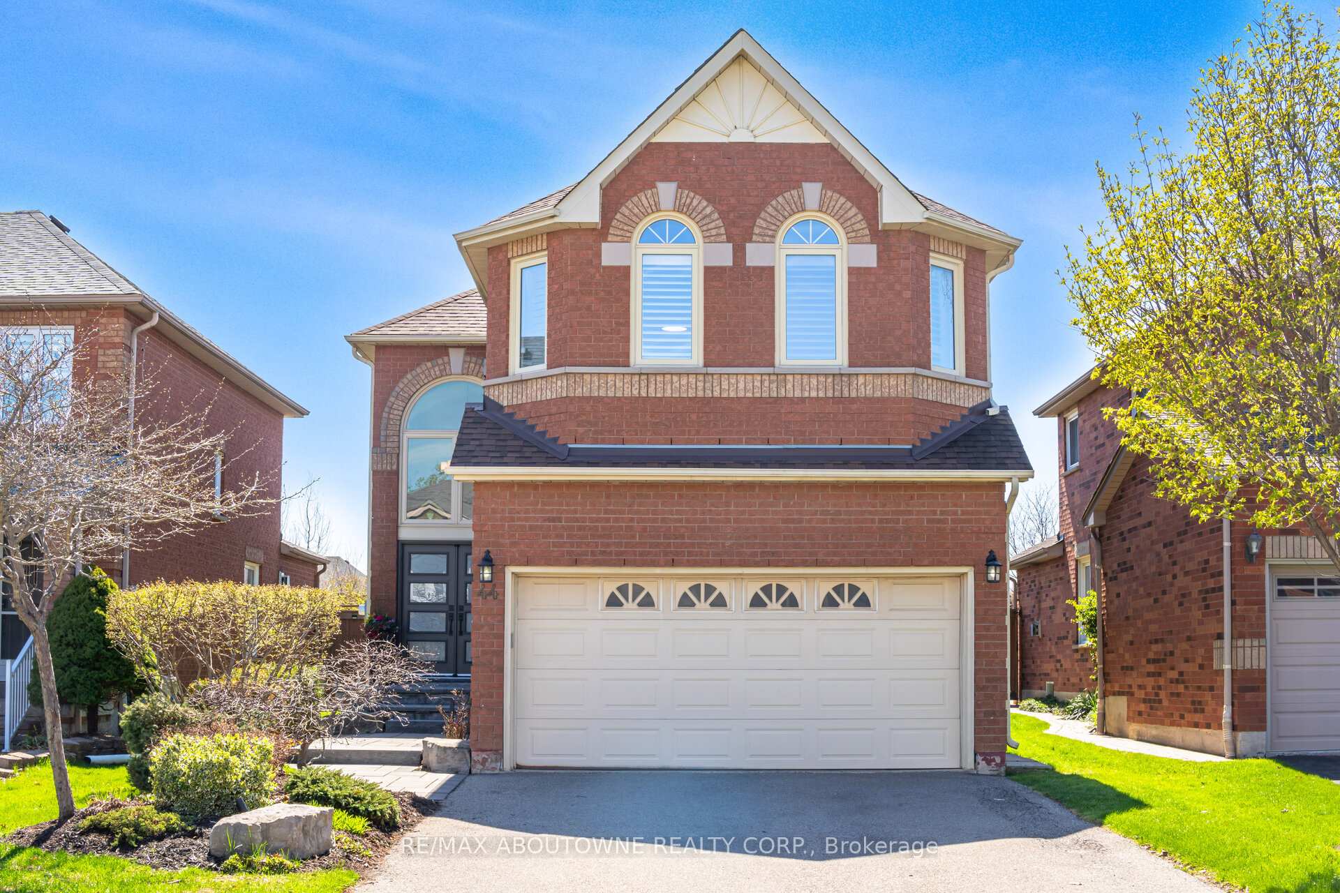 44 Banington Crescent, Brampton, ON L7A 1G4