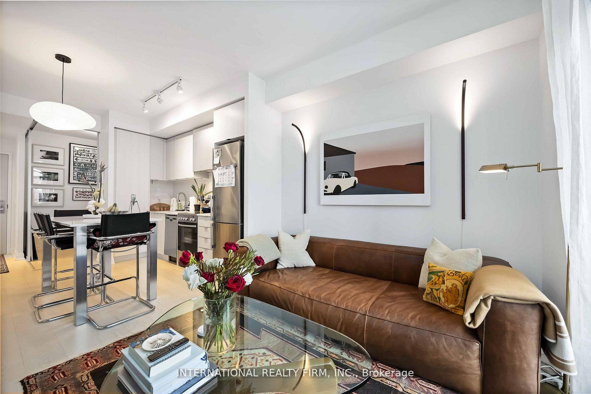 10 Gibbs Road 802, Toronto W08, ON M9B 0E3