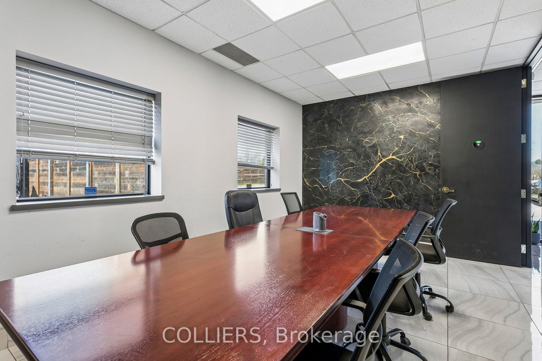 860 Progress Court, Oakville — photo 4 of 5