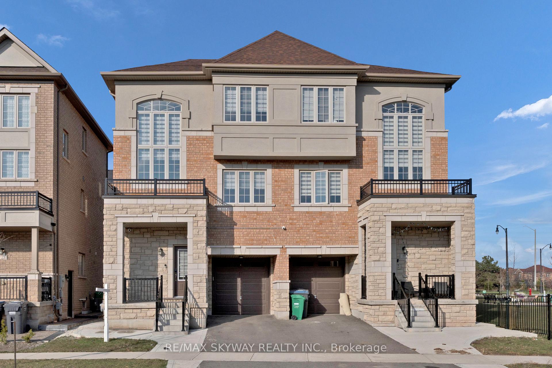 21 Allegro Drive, Brampton, ON L6Y 5Y7