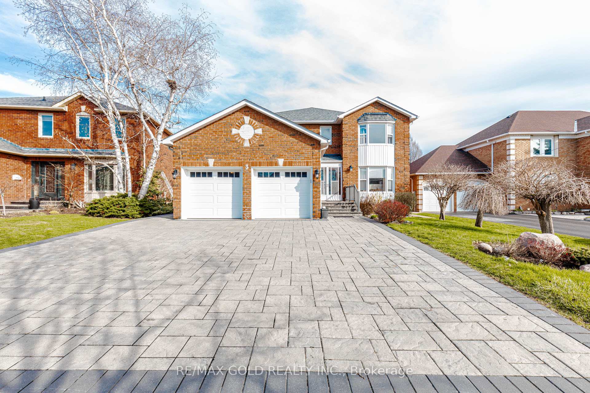 3 Kenpark Avenue, Brampton, ON L6Z 3P4