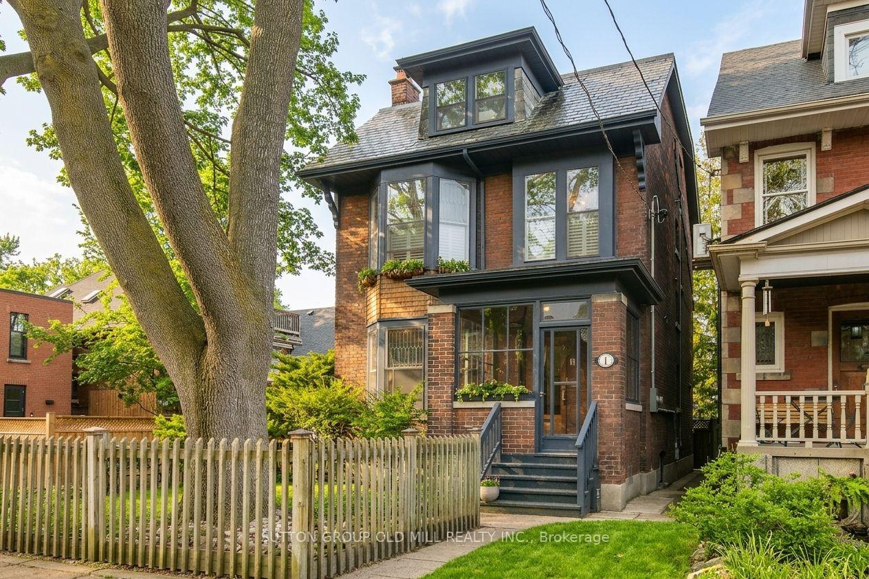1 Algonquin Avenue, Toronto W01, ON M6R 1K6