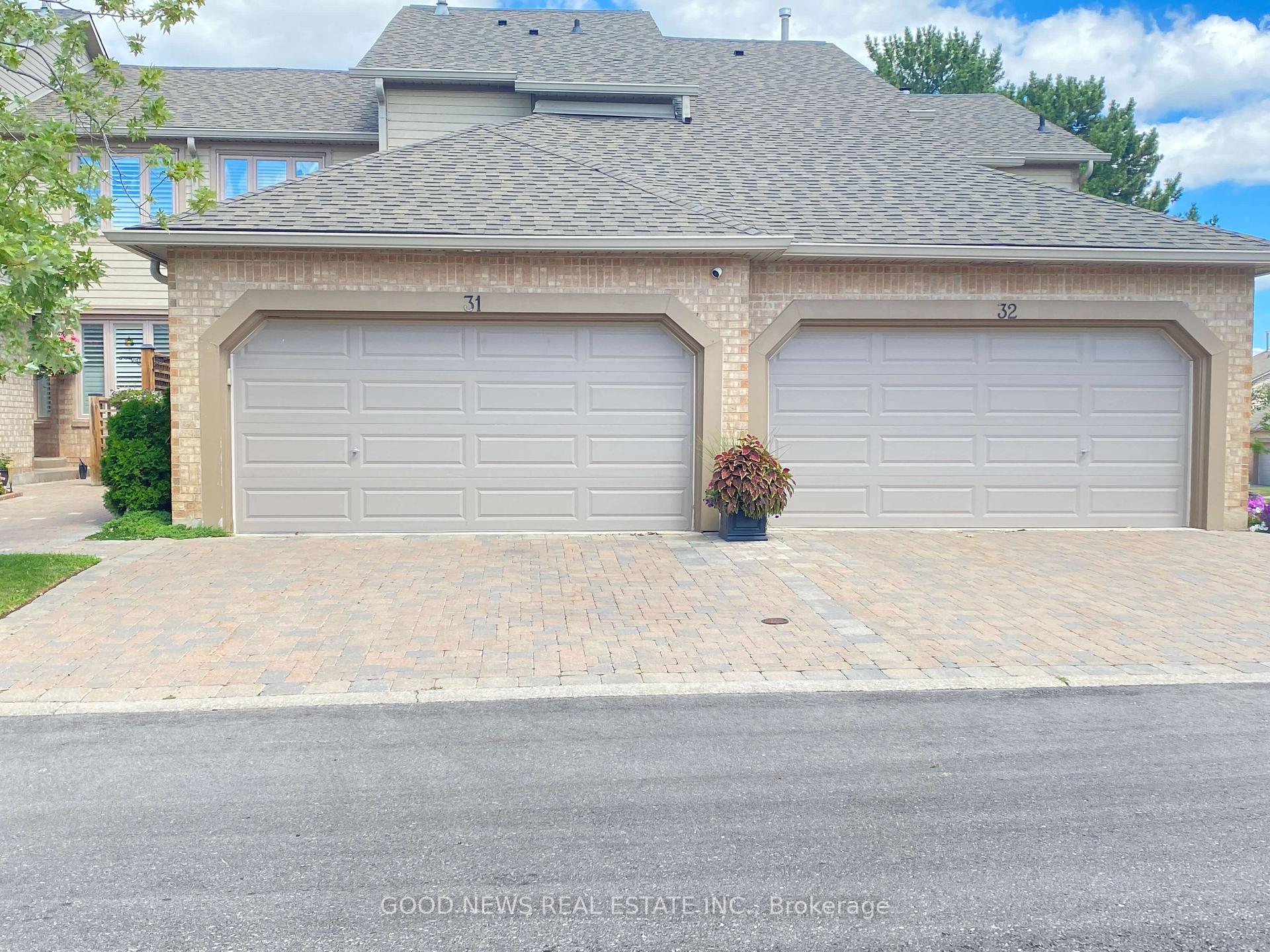 1725 The Chase 31, Mississauga, ON L5M 4N3