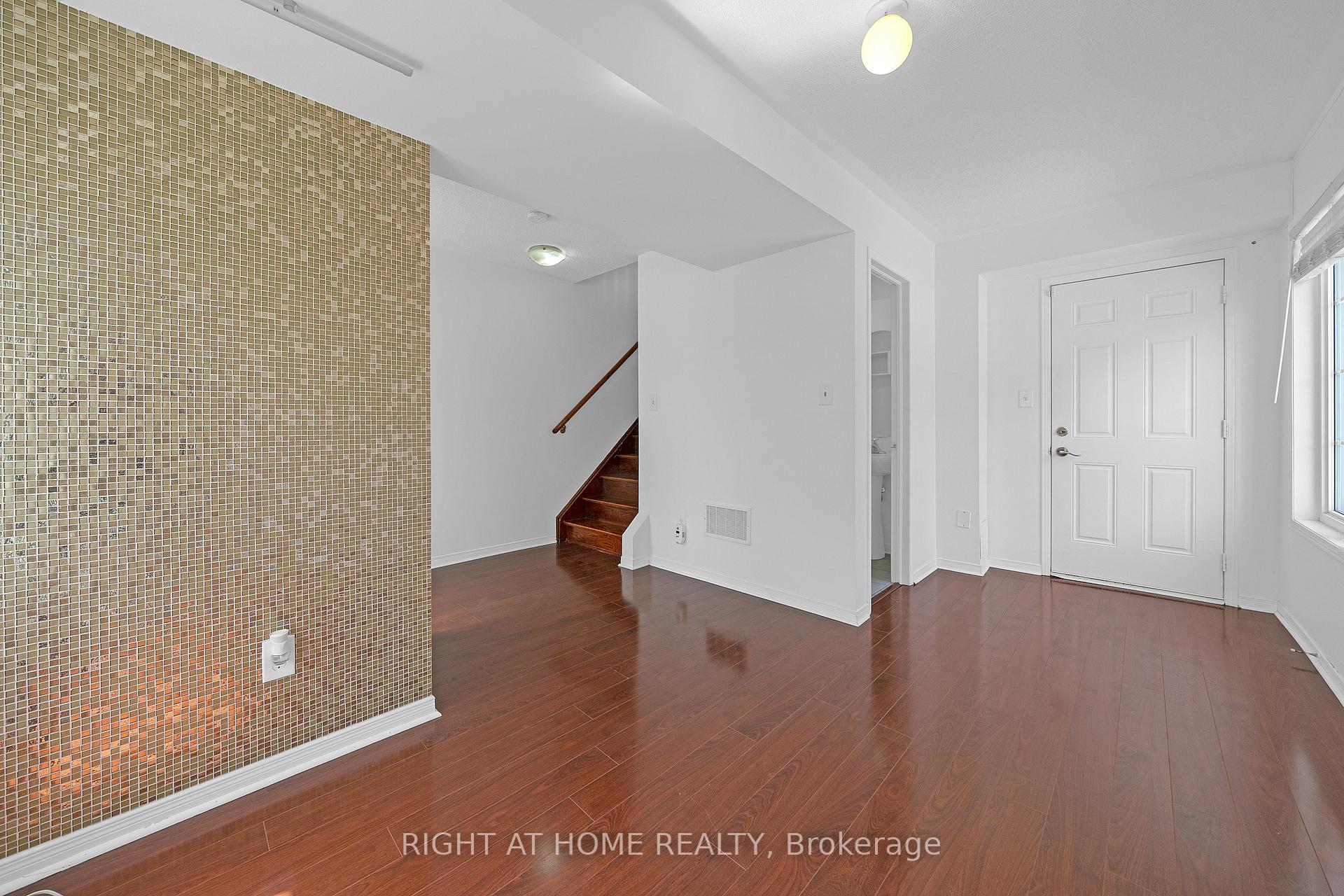 83 Odoardo Di Santo Circle, Toronto W05 — photo 5 of 5