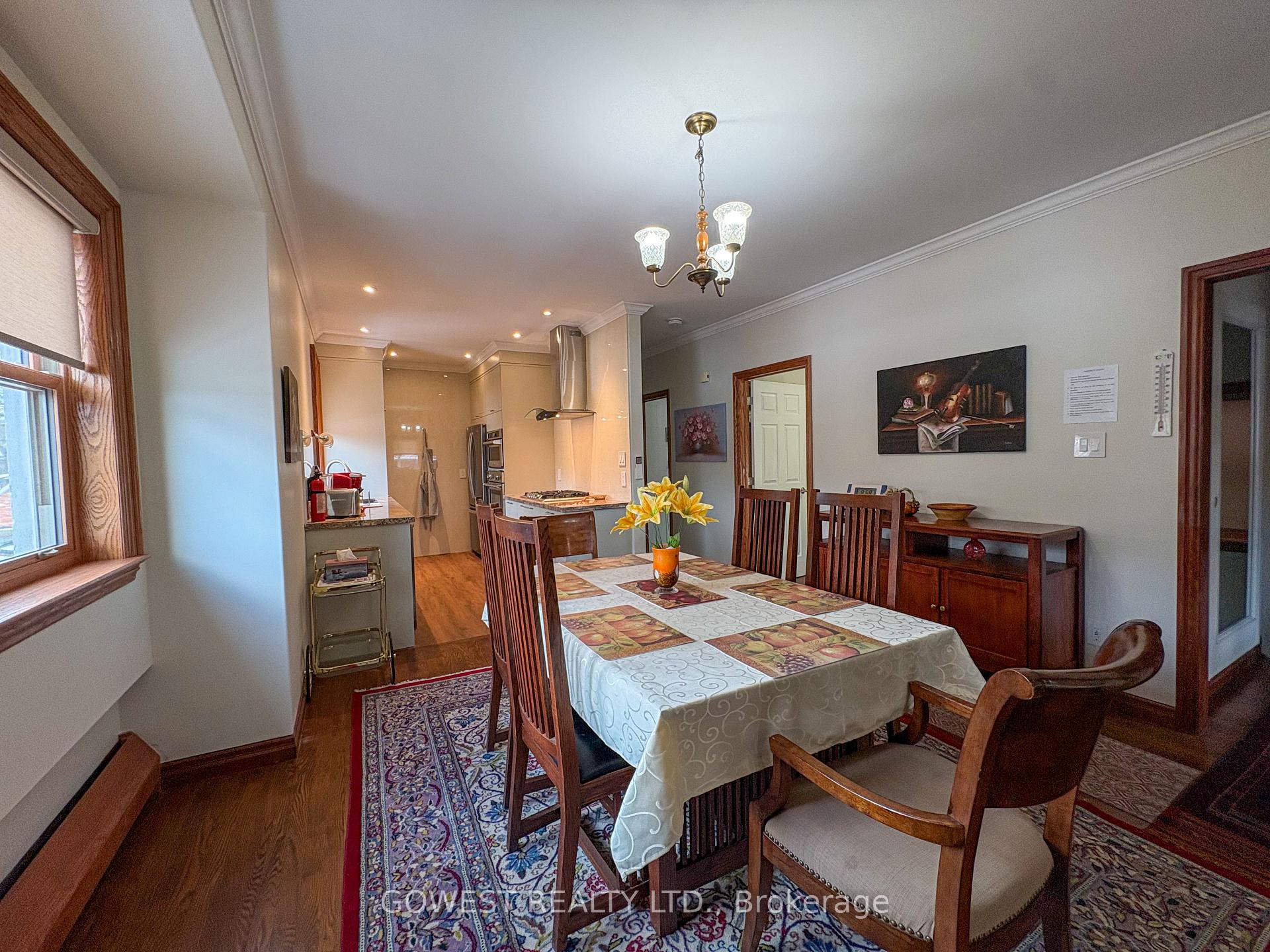 20 Glen Gordon Road 2, Toronto W02, ON M6P 1B8 — Toronto W02, Ontario
