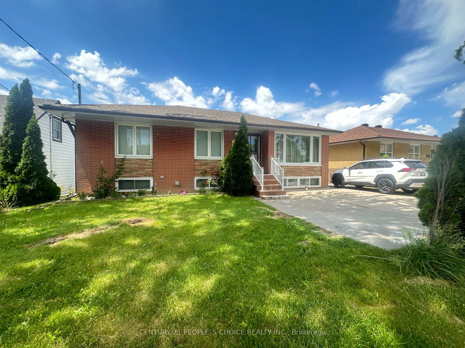 2864 Weston Road, Toronto W05, ON M9M 2S3