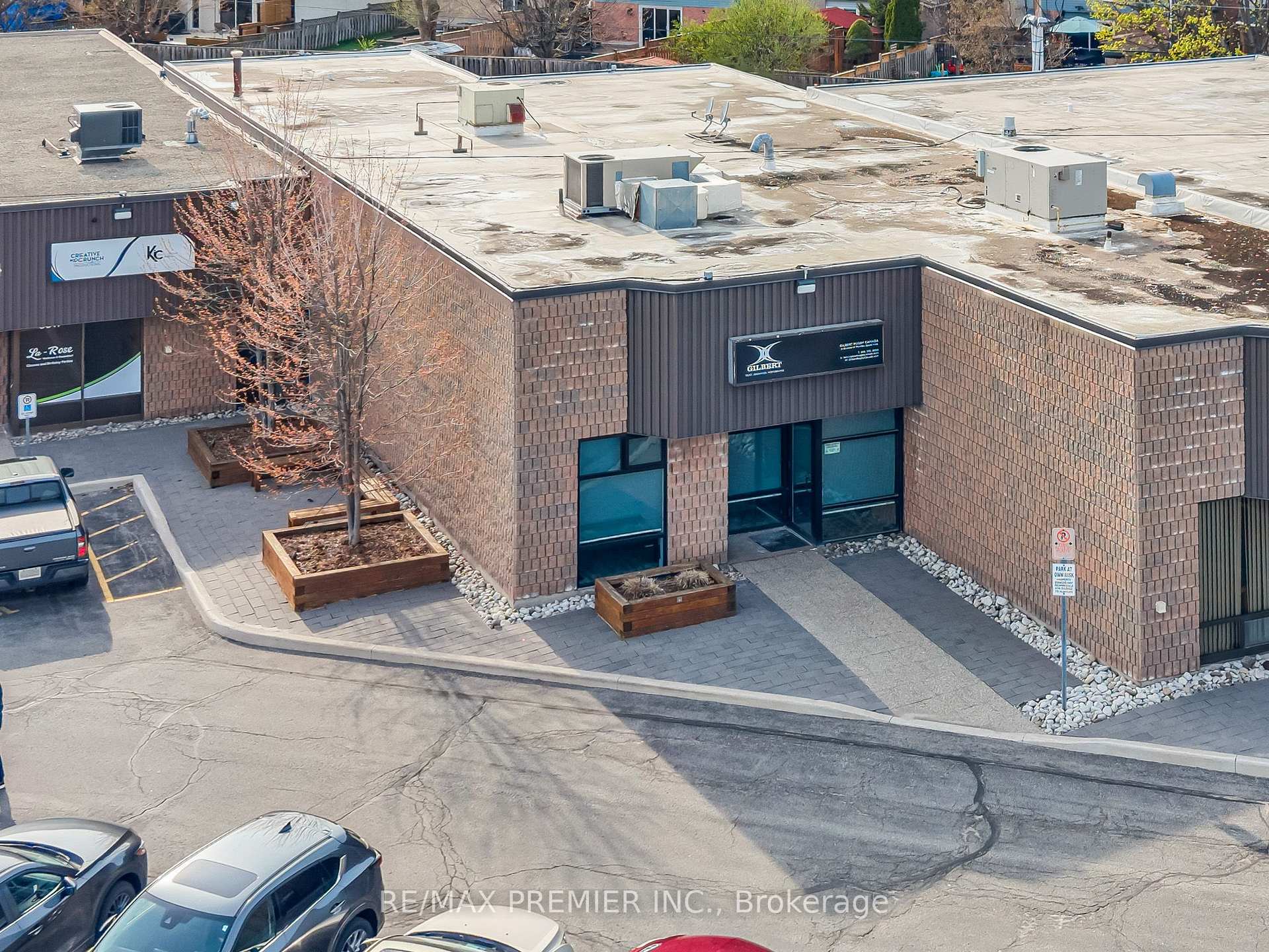 3519 Mainway Drive 11, Burlington — photo 4 of 5