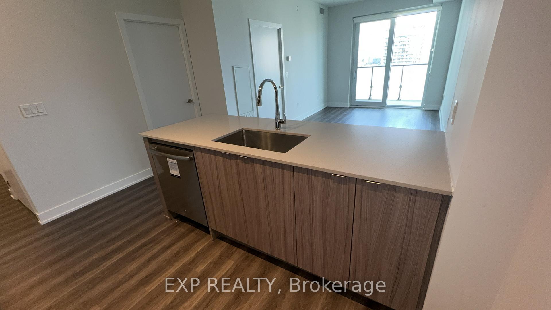 4130 Parkside Village Drive 2905, Mississauga, ON L5B 0R7