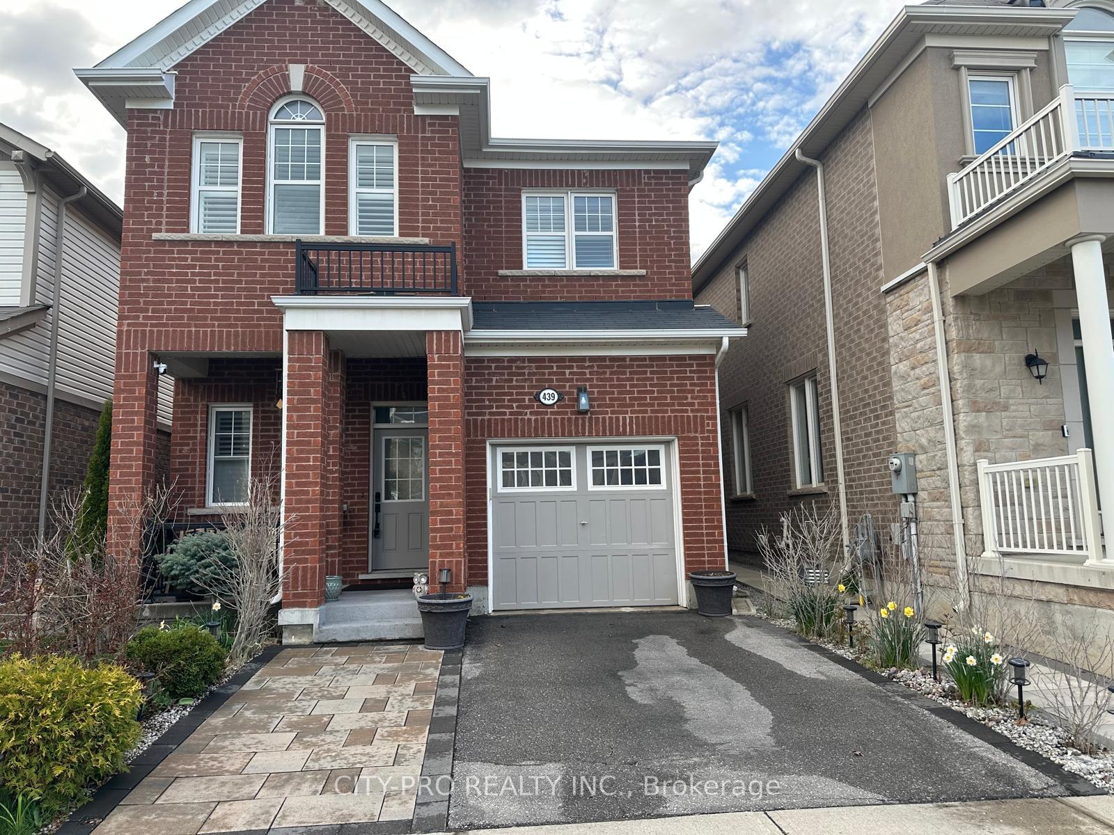 439 Etheridge Avenue, Milton, ON L9E 0B3