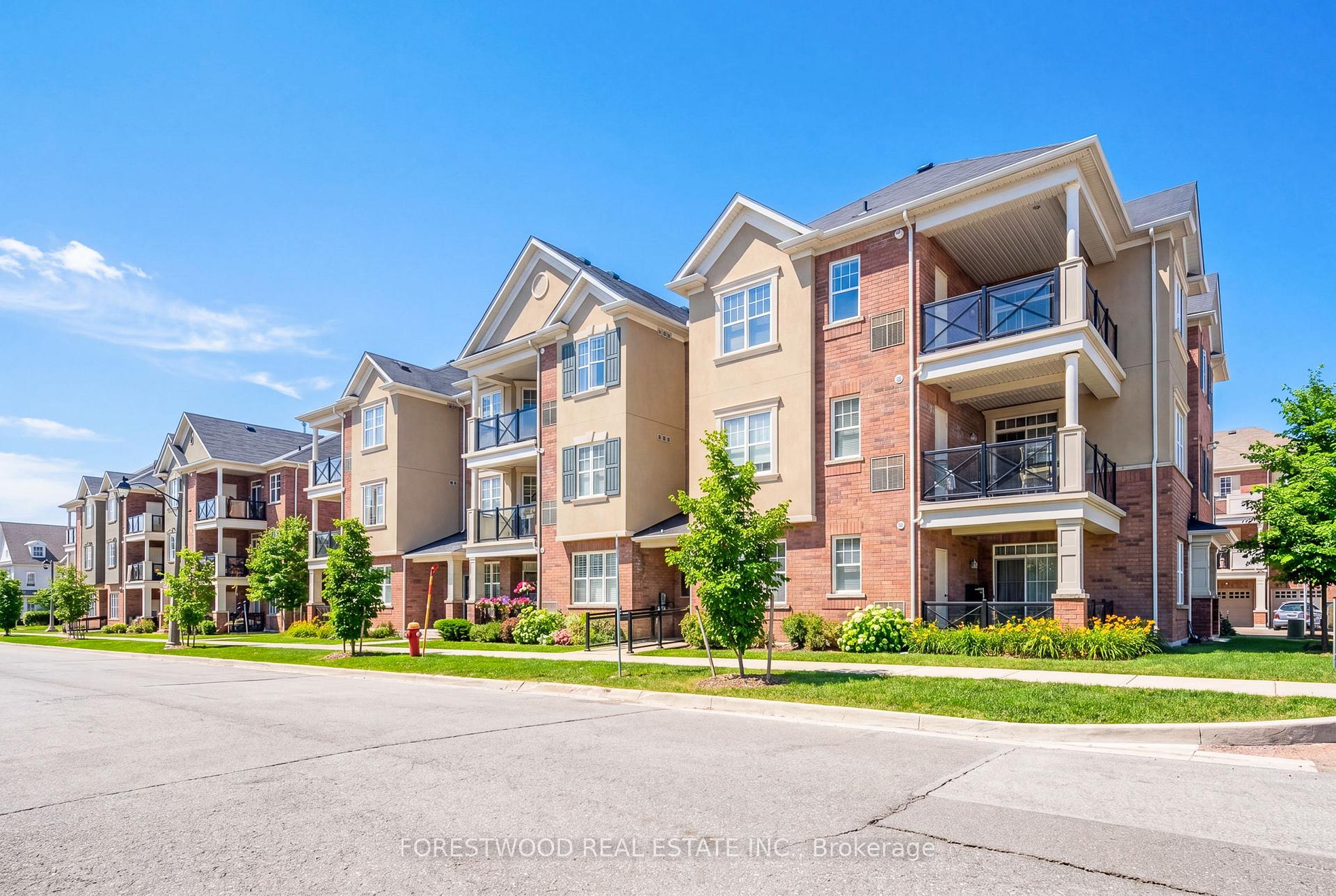 2338 Taunton Road 212, Oakville, ON L6H 0L3