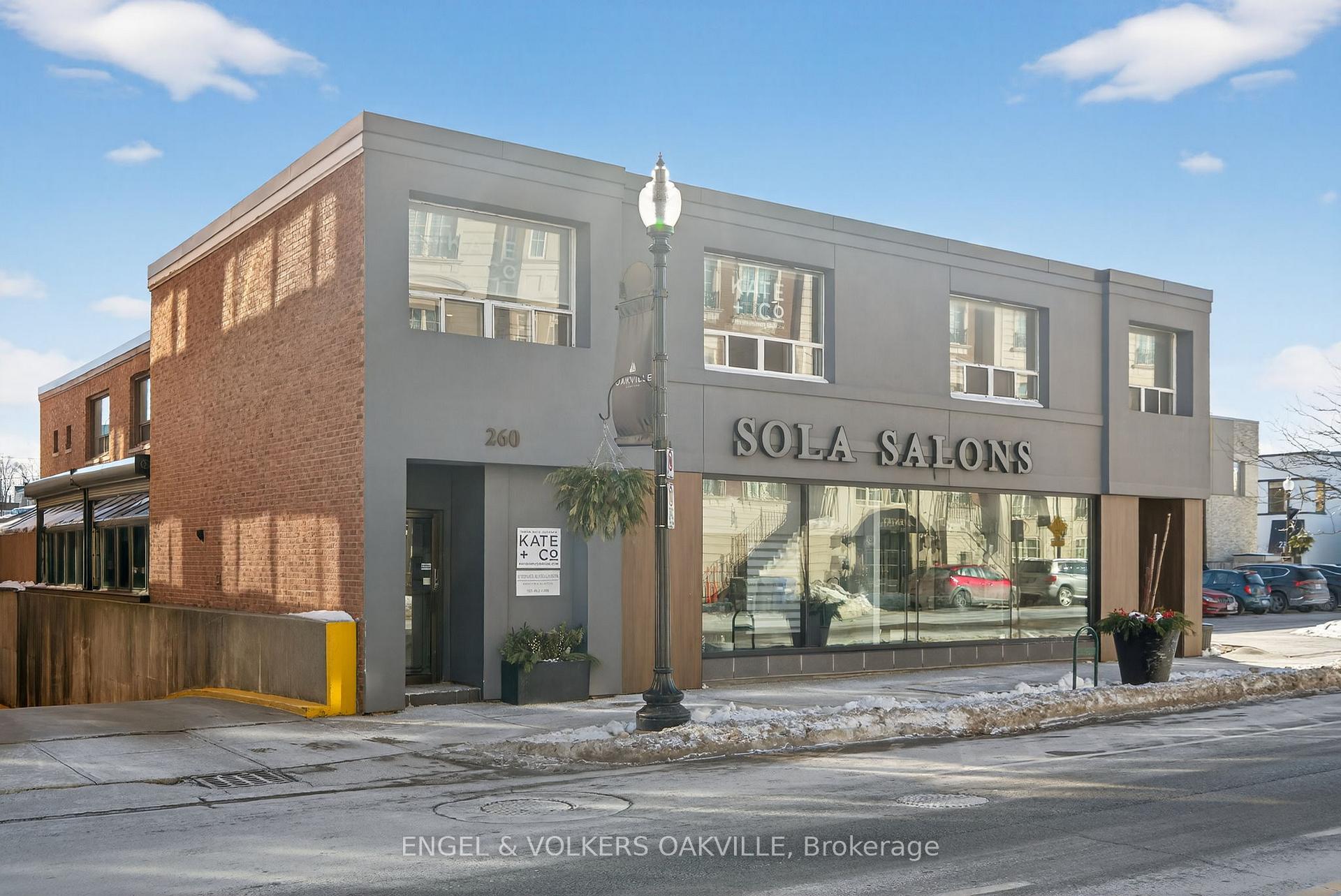 260 Church Street 207, Oakville, ON L6J 1N6 — Oakville, Ontario
