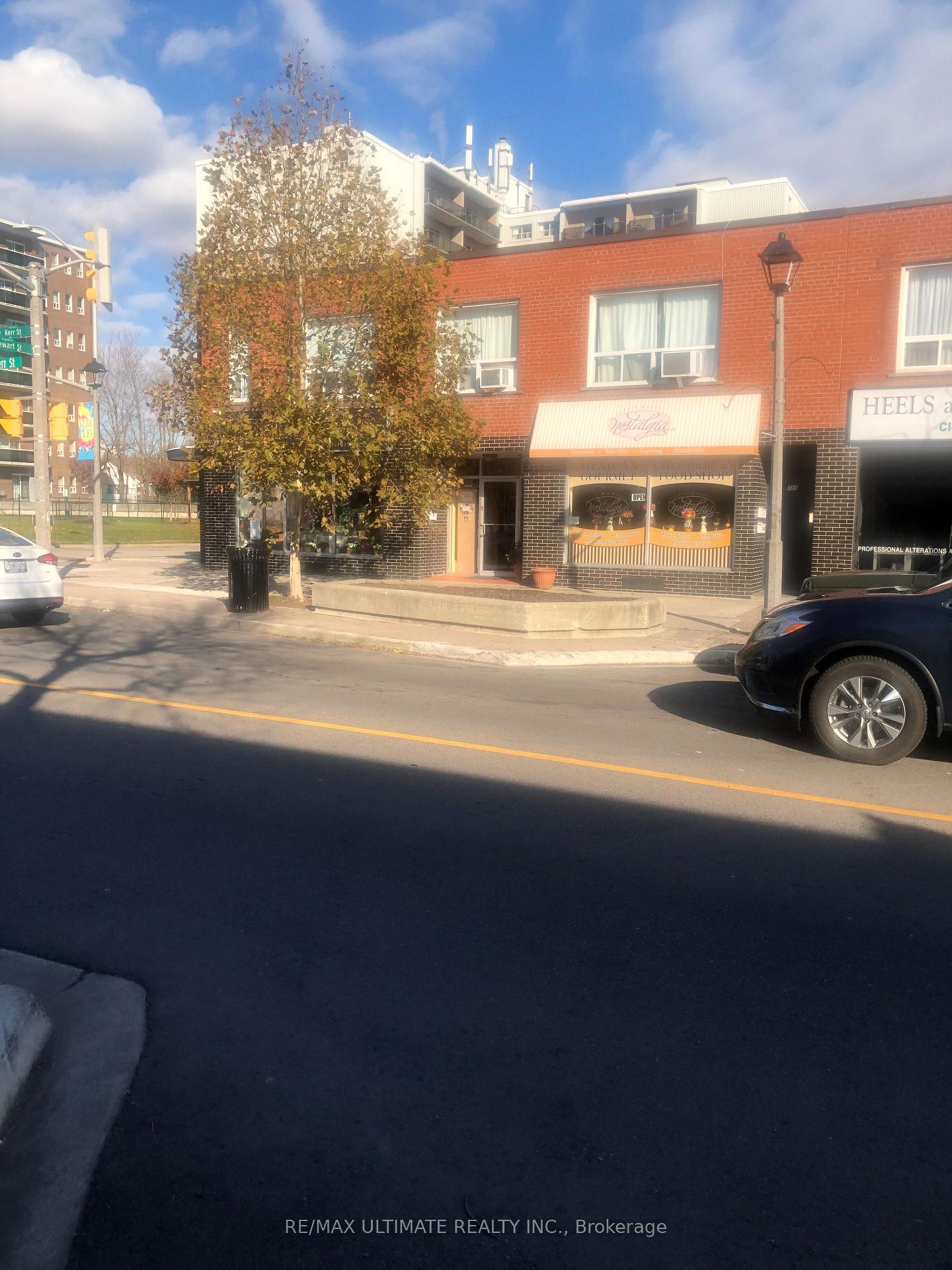 389-391 Kerr Street, Oakville — photo 3 of 5